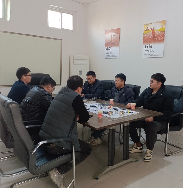 大学老师-会议室.jpg