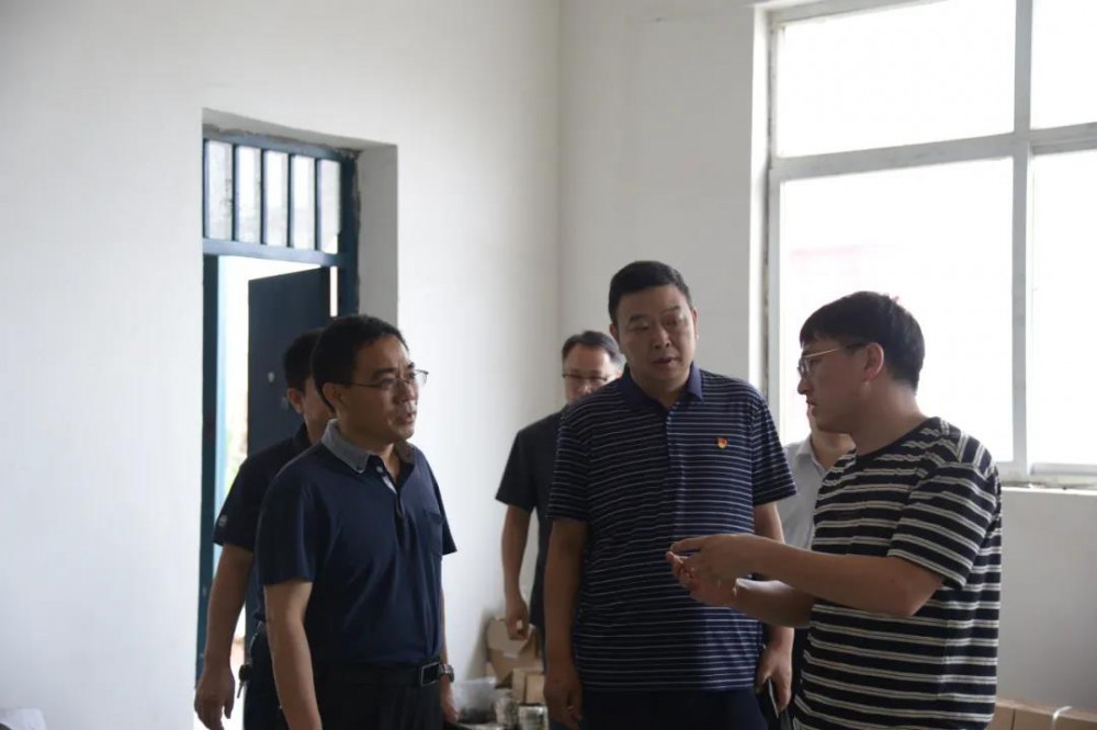 韩轩院长深入我企开展“万人助万企”活动